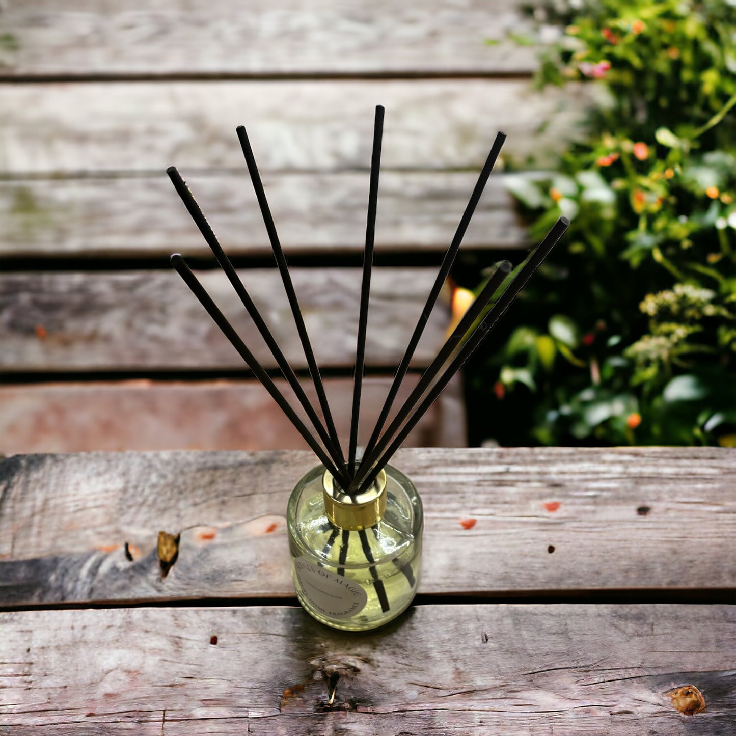 Strong scented reed diffuser